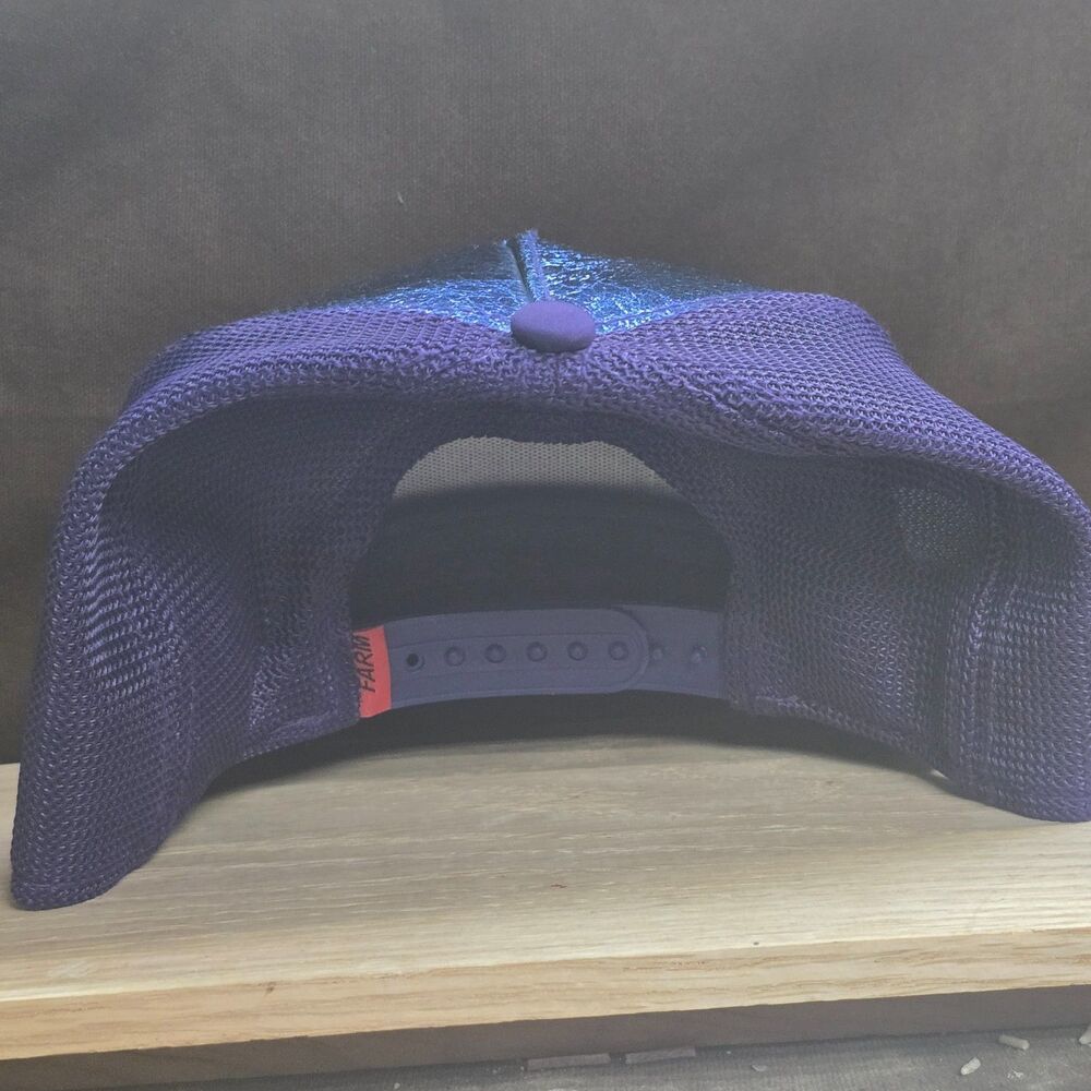 Goorin Bros The Farm Fighter Betta Fish Metallic Blue Trucker Hat - Picture 4 of 6